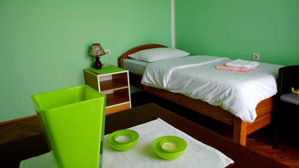 Apartmani Maraton Vukovar Exterior photo
