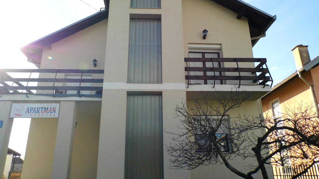 Apartmani Maraton Vukovar Exterior photo