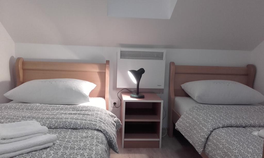 Apartmani Maraton Vukovar Exterior photo