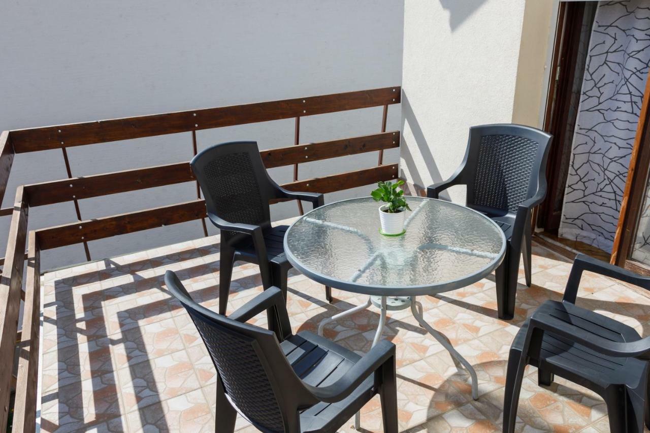 Apartmani Maraton Vukovar Exterior photo