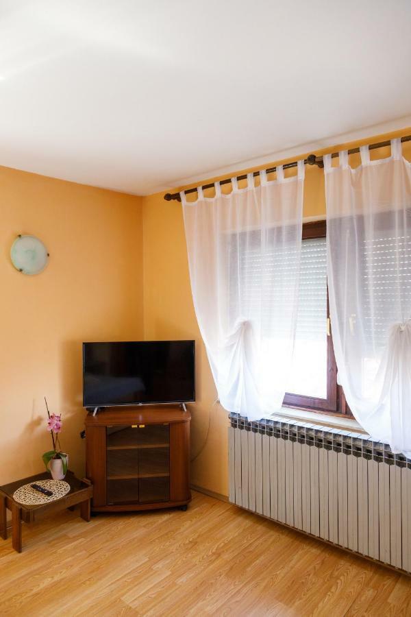 Apartmani Maraton Vukovar Exterior photo
